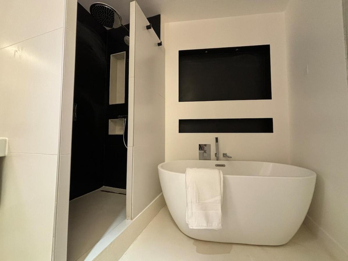 Spacious Apt Luxembourg 6 People Paris Bagian luar foto